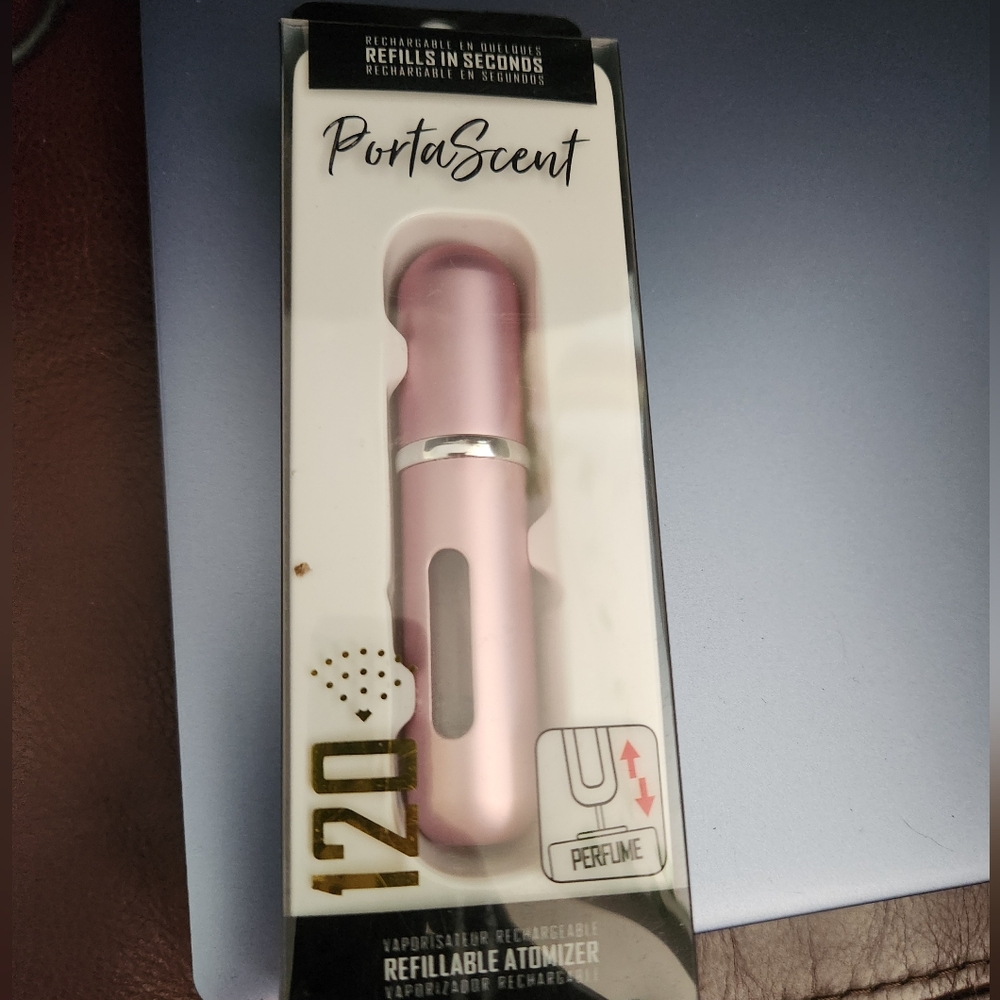 Travel perfume bottle